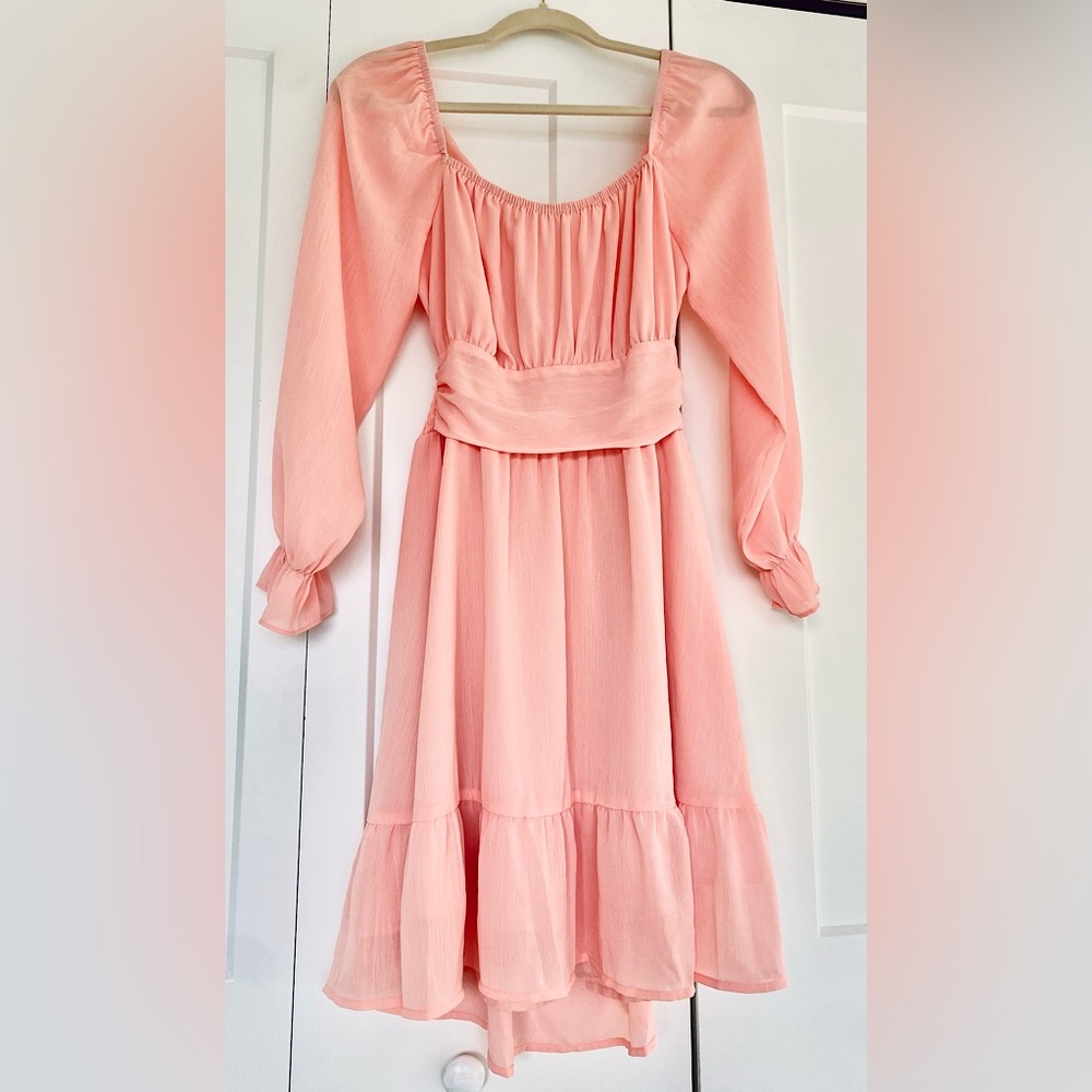 Exlura Peach-Pink Long Lantern Sleeve Ruffle Tie-Back Mini Dress size Medium